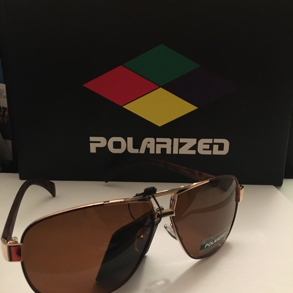 POLARIZED Unisex Brown Lens Aviators - Picture 6 of 9